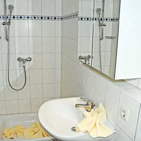 Fewos 1 4 In Am Hafen Haus Apartament *