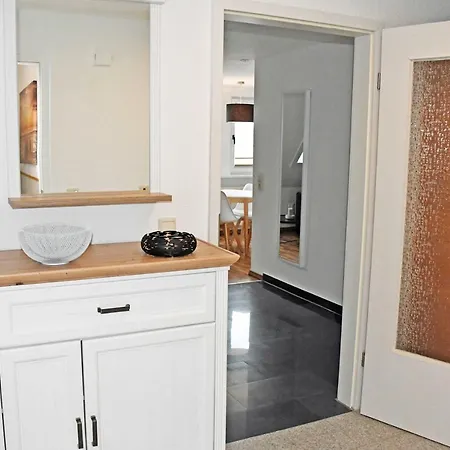 Fewos 1 4 In Am Hafen Haus Apartament