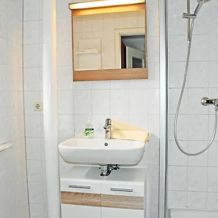 Fewos 1 4 In Am Hafen Haus Ubytování v soukromí Seedorf (Rugen)